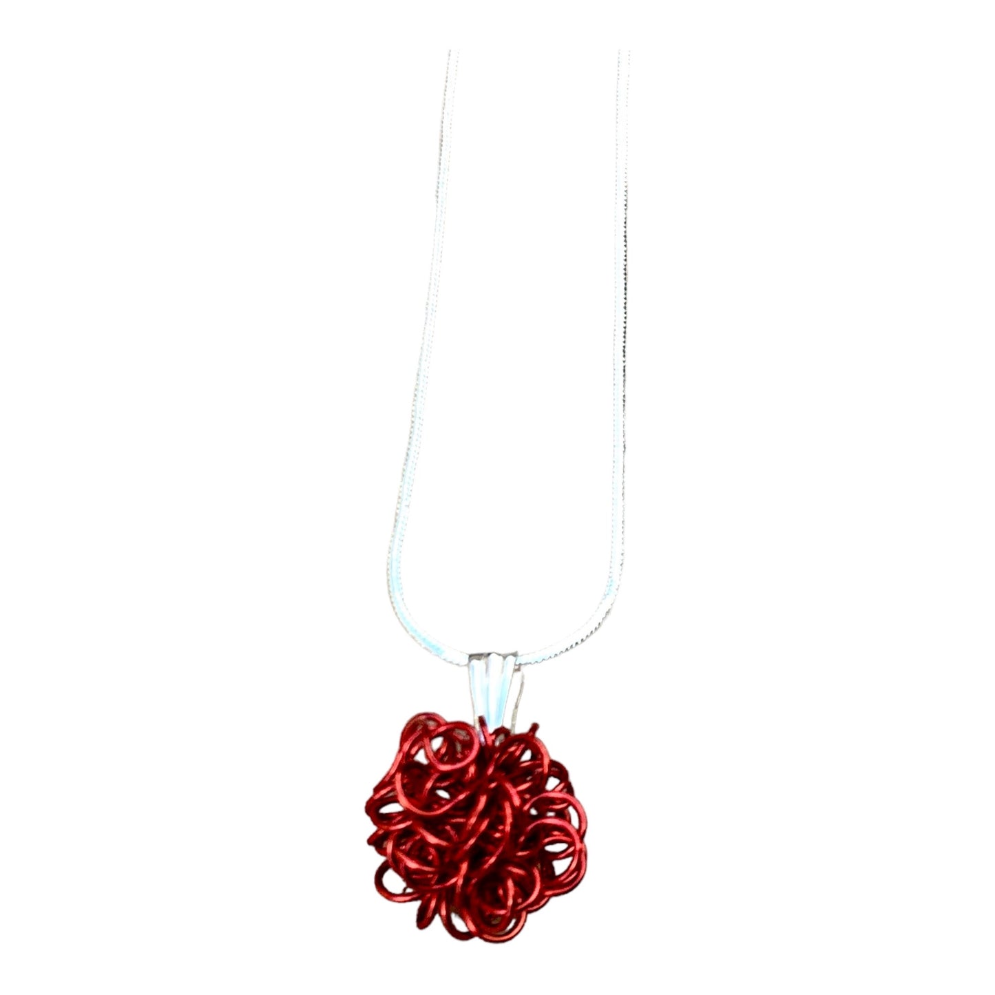 Tangled small drop necklace